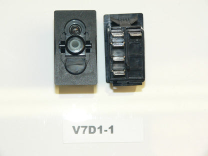 V7D1-1 Carling (ON)/OFF/ON single pole rocker switch with 1 independent lamp Maverick Hewes horn/accessory