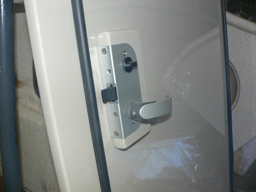 Mobella Cabin/entry door lockset Offshore Flush for Sea Ray 390 Left Out 1.5" door